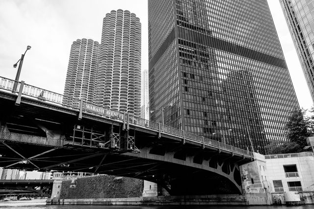 The Wabash Avenue bridge from the Chicago riverwalk.