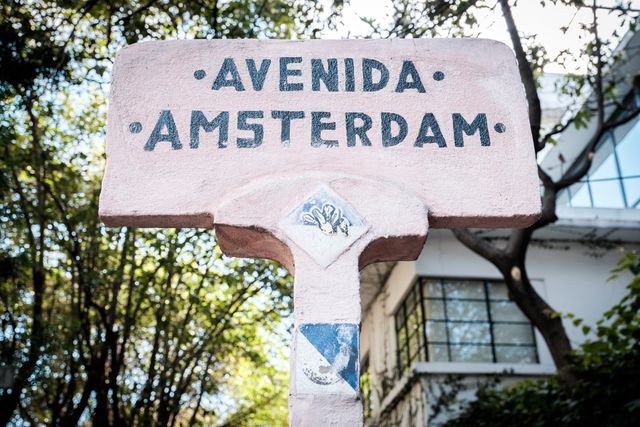 A hand-painted street sign at Avenida Amsterdam in Mexico City.