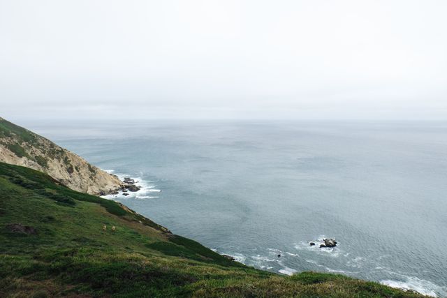 The Pacific Ocean from the Point Reyes lighthouse.