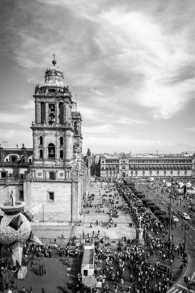 The Catedral Metropolitana of Mexico City and the Zócalo, from a nearby balcony.