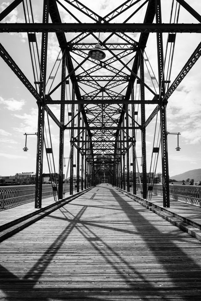 The structure of the Walnut Street Bridge in Chattanooga.