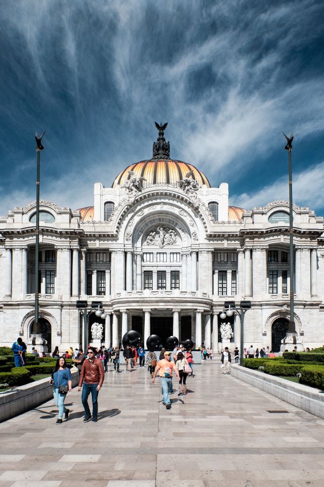 Front view of the Palacio de Bellas Artes in Mexico City.