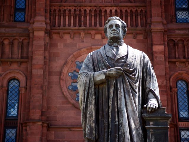 Statue of Joseph Henry in front of the Smithsonian Castle, Washington, DC.