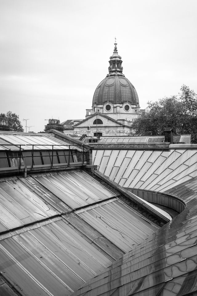 The dome of the London Oratory from the V&A Museum.