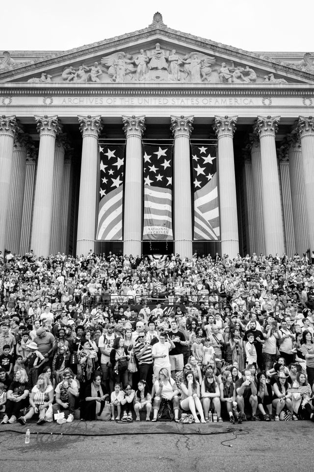 Spectators along the parade route in front of the National Archives.