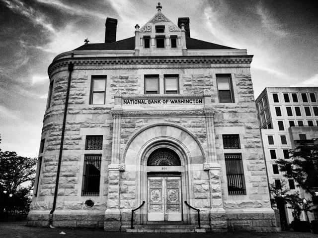 National Bank of Washington building.