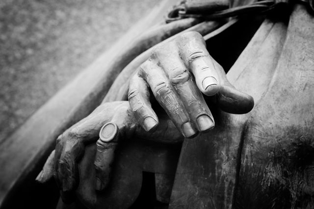 Franklin D. Roosevelt's hands at the FDR Memorial.