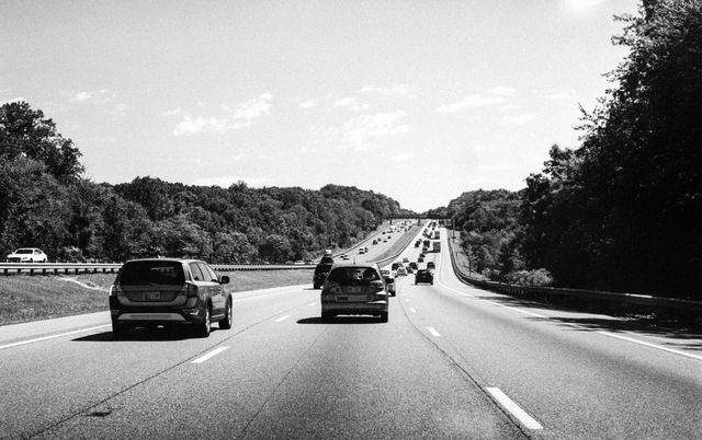 Traffic along I-95, near Pennsylvania.